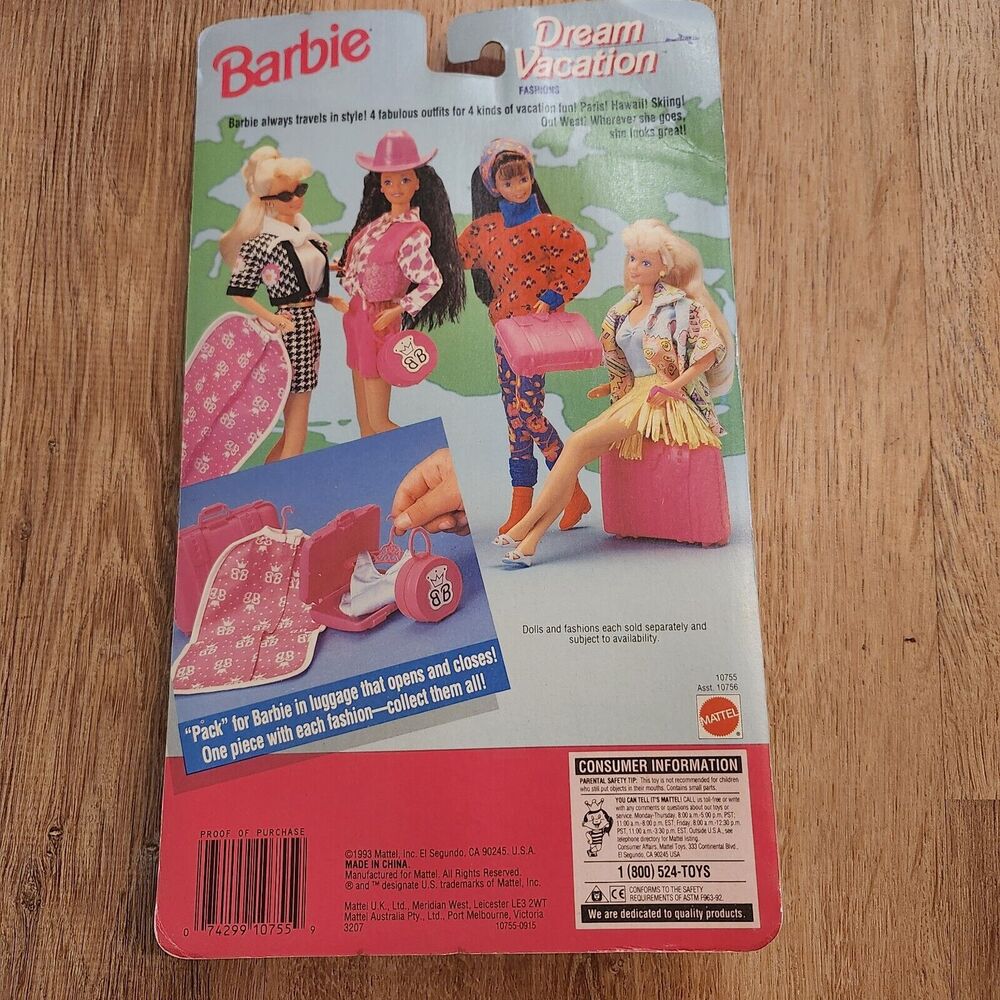 Barbie Dream Vacation Fashions Going Skiing Mattel 10755 New NOS Clothing 1993